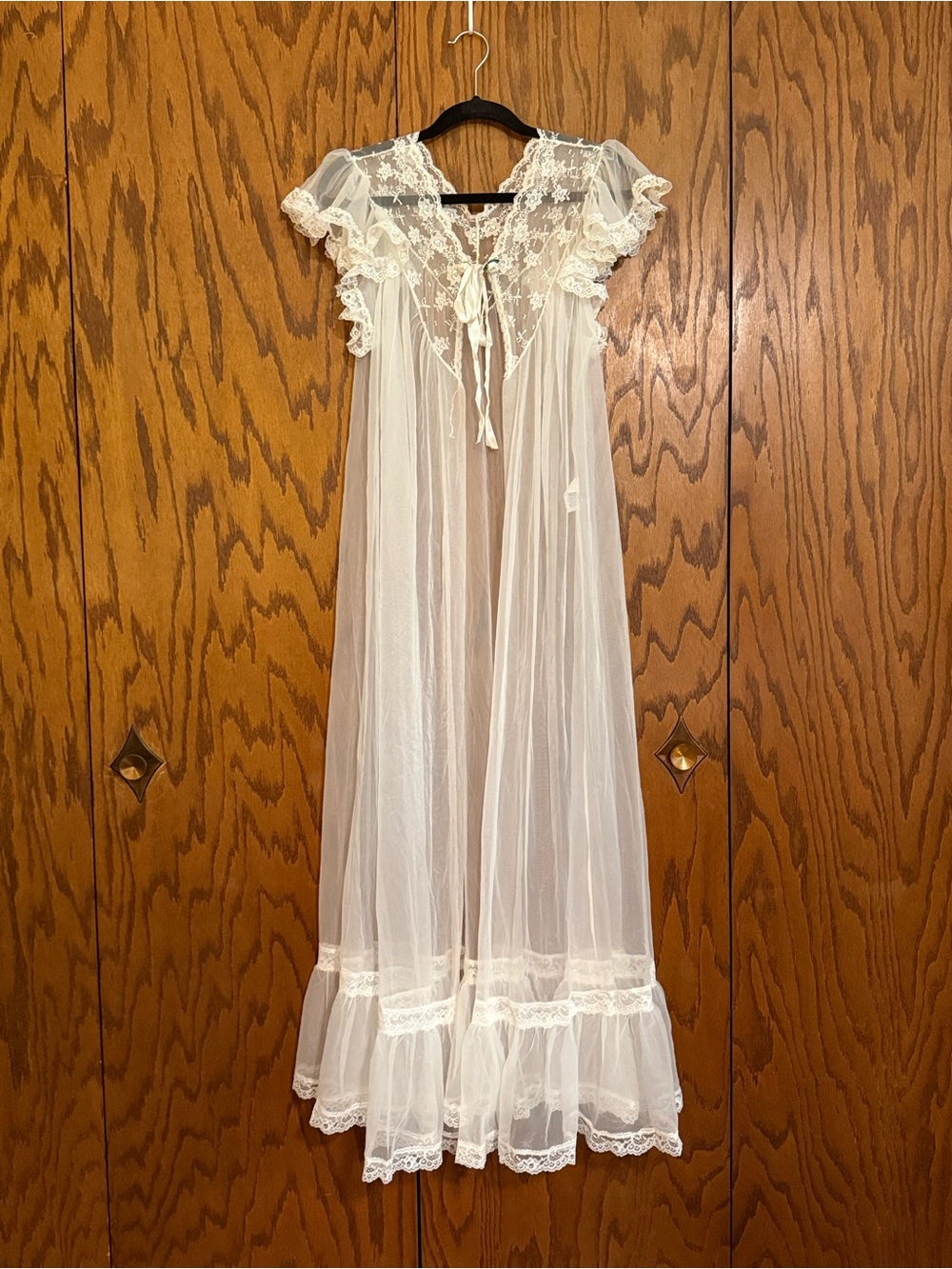 Vintage Tosca Lingerie Nightgown Medium Sheer Lace Ruffle 60s 70s